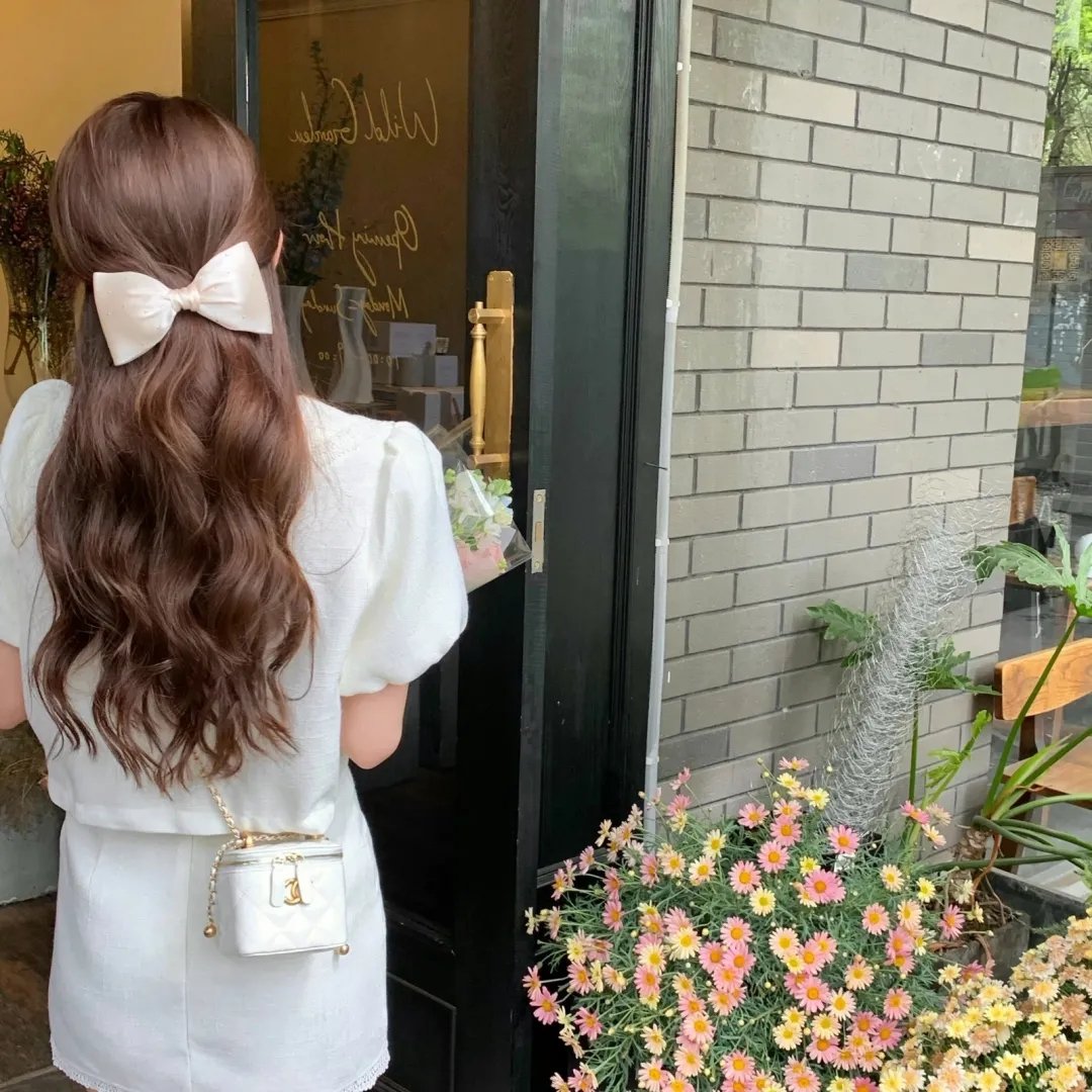 烈焰红唇
